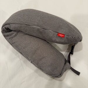 Japanese Black & White Striped Travel Neck Pillow